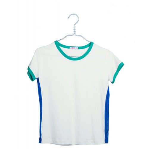 t-shirt bege com pormenor a azul escuro e verde