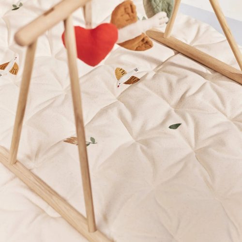 DA 5 101 11PlayMattress Songbirds 04 web 1472x1799 00b29760 dd59 4b66 8c9b 800714a80874