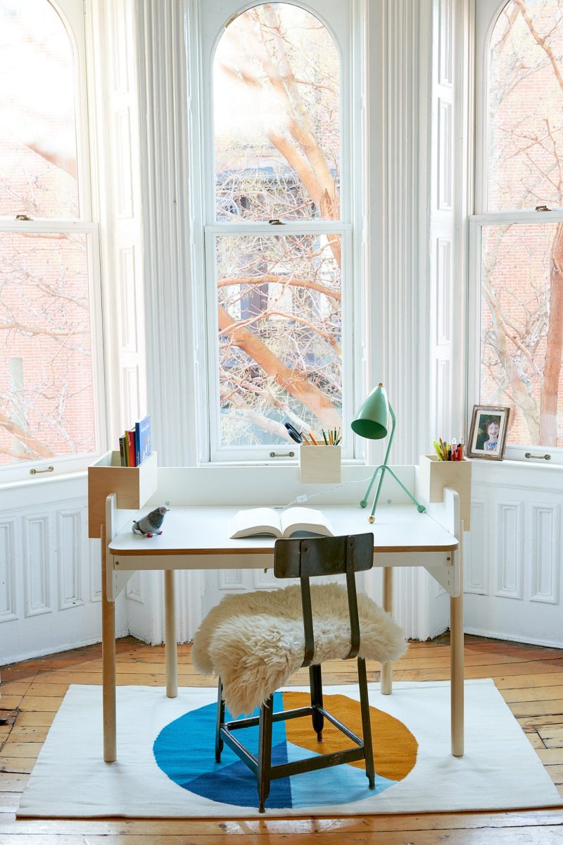 brooklyndesk1