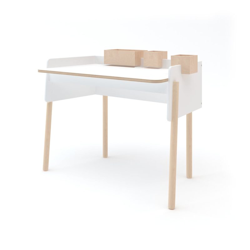 brooklyndesk5